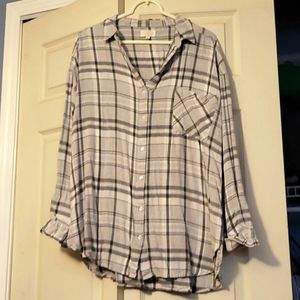 Mudpie, Medium, grey/white, checked blouse, runs big